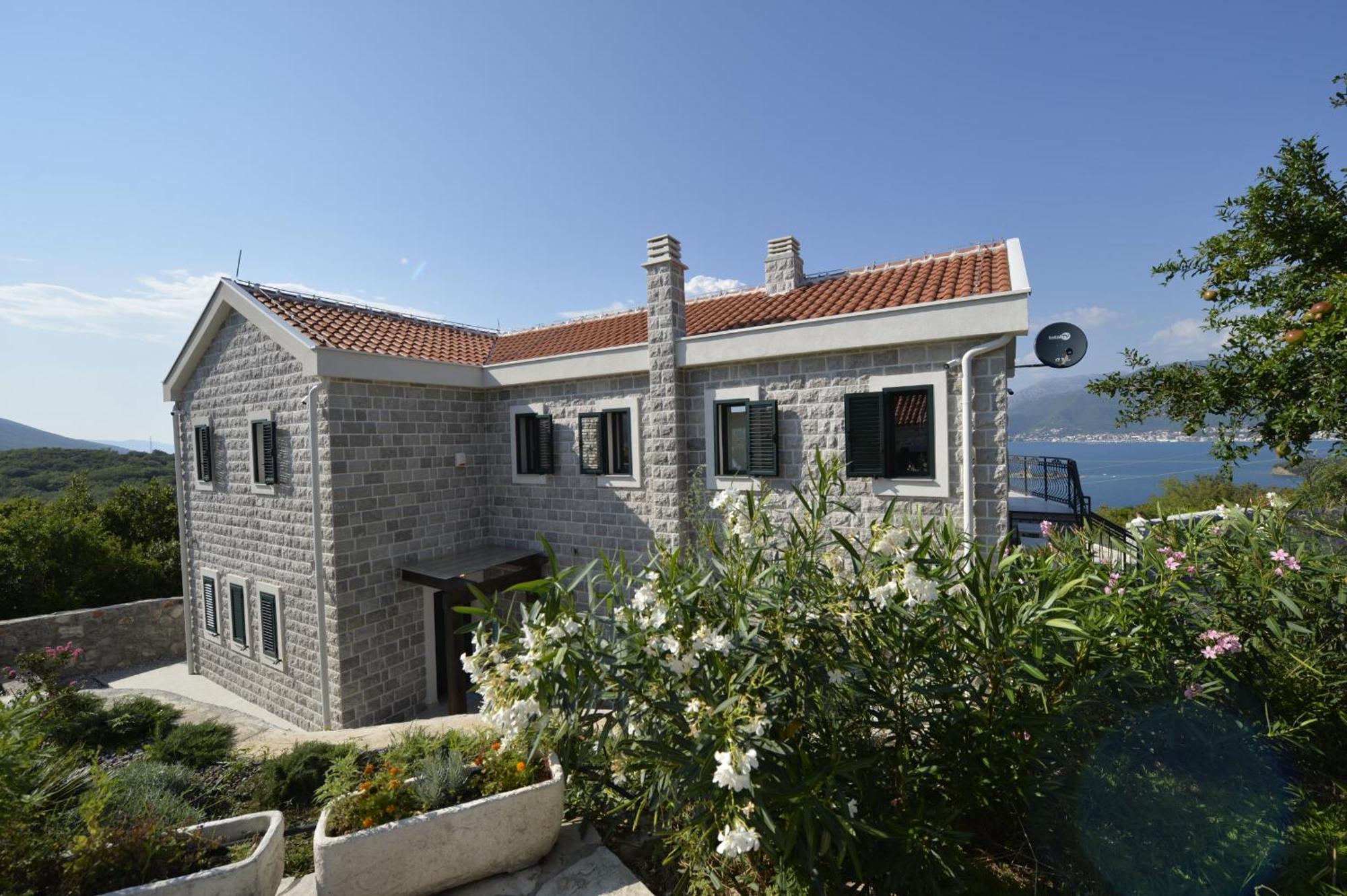 Villa Vista Azzurra Tivat Zewnętrze zdjęcie