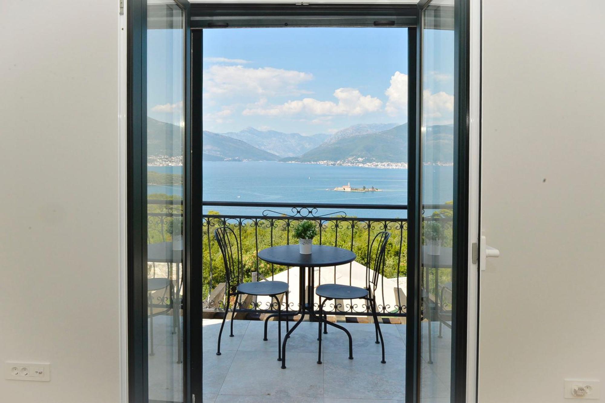 Villa Vista Azzurra Tivat Zewnętrze zdjęcie