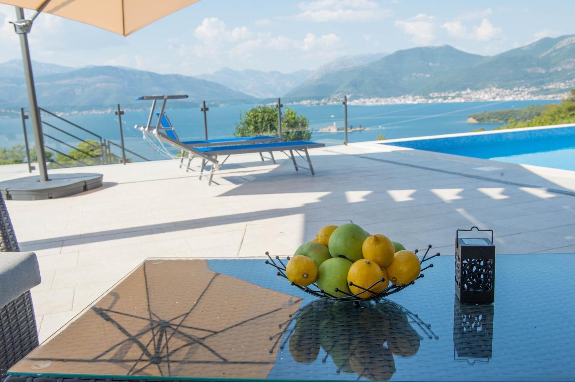 Villa Vista Azzurra Tivat Zewnętrze zdjęcie