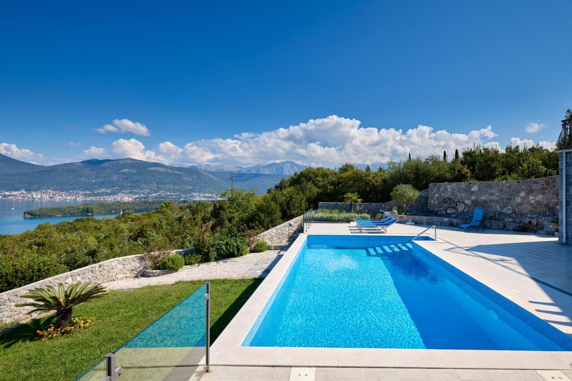 Villa Vista Azzurra Tivat Zewnętrze zdjęcie